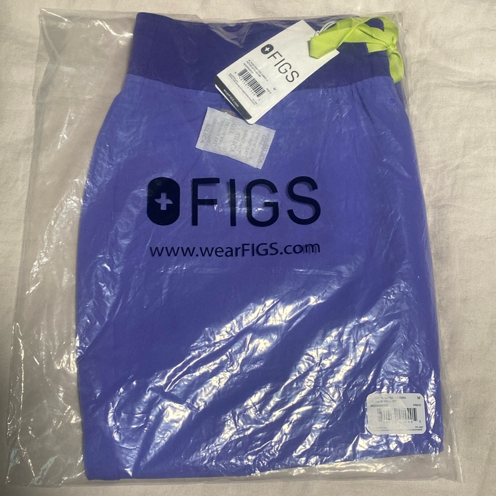 NWT PETITE Figs High Waisted Zamora Scrub Pants Yoga Waistband